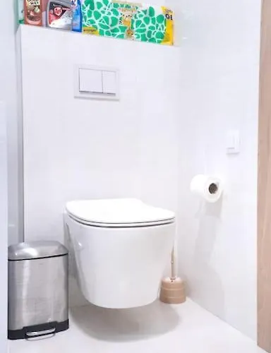 Ana Lux Master * Podgorica