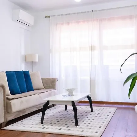 Ana Lux Master Podgorica